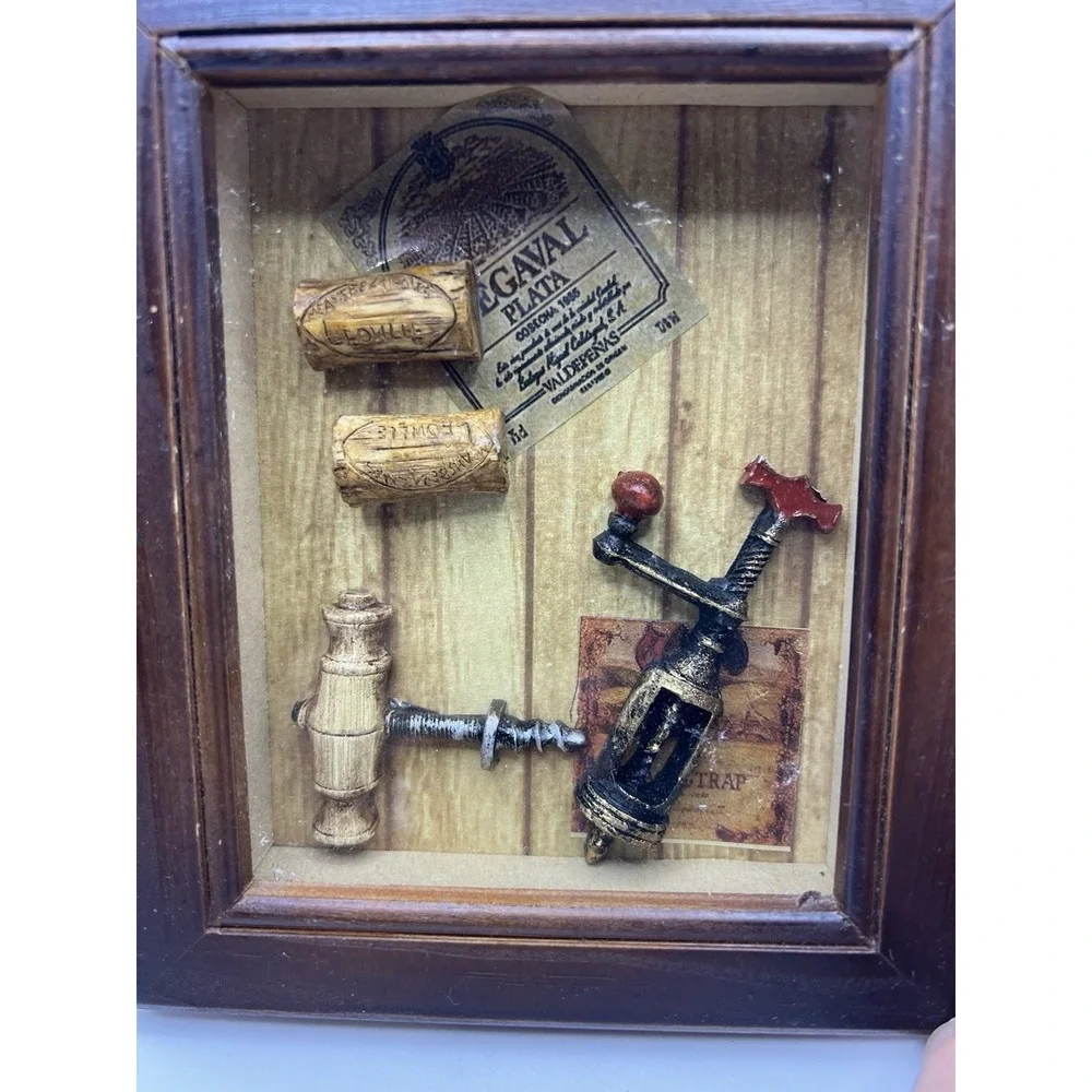 3D Shadow Box Diorama Wine Corkscrew, Corks Wine Label READ